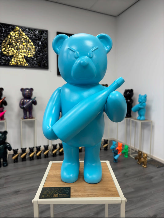 Champagne bear Aqua